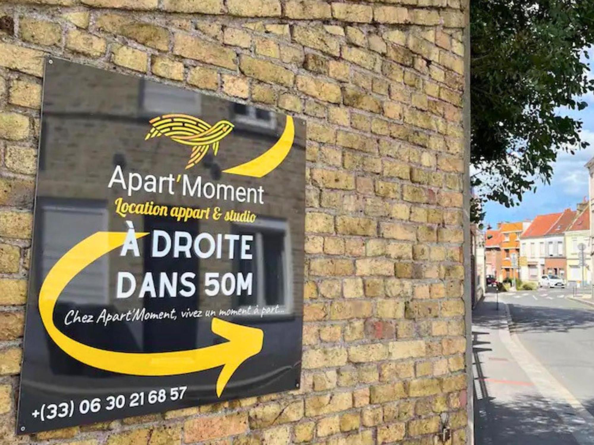 Studio Moderne Et Tout Equipe Au Coeur De Bourbourg - Gare A Proximite Esterno foto